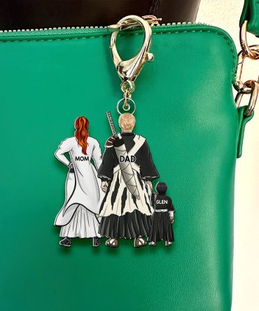 Personalized Gifts For Family Keychain Anime Family 01Qhhu250225Hg