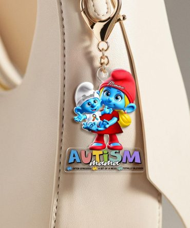 Personalized Gifts For Autism Mom Keychain Mom Holding Her Baby 05Tglu220225