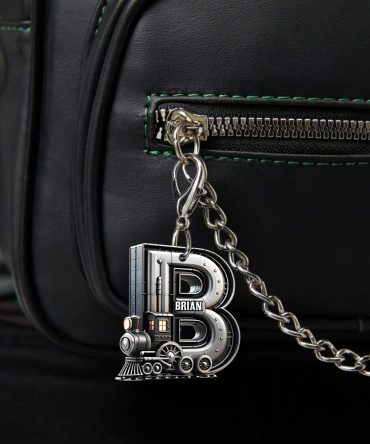 Custom Alphabet Letter Gifts For Train Lovers Keychain 04Xqtn060225