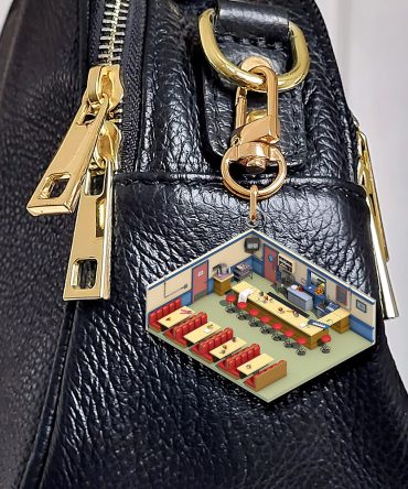 Isometric Room Keychain 01Ohqn050225