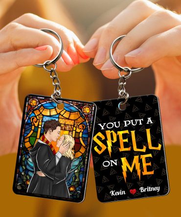 Personalized Gifts For Couple Keychain You Put A Spell On Me 01Hudt060224Tm