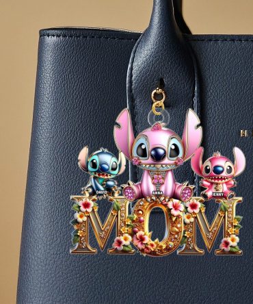 Personalized Christmas Gifts For Mom Keychain 04Ohtn240325