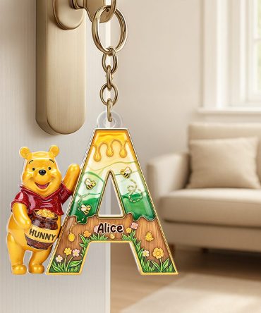 Festive Letter Keychain With Honey Jar – Custom Gift For Cartoon Fans 01Napu190625