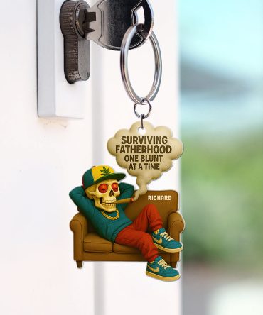 Fatherhood Keychain Personalized Gifts For Dad 04Toqn200525
