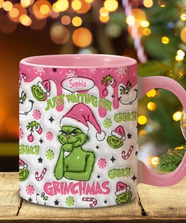 Waiting For Christmas - Personalized Stole Christmas Accent Mug