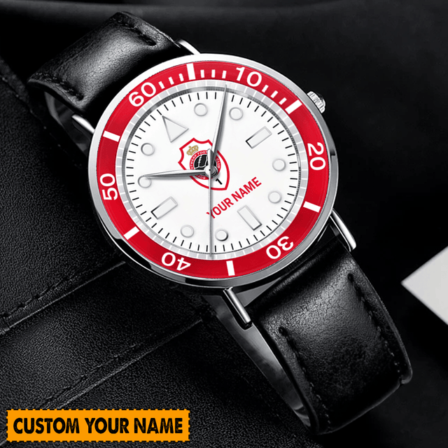Customizable Men'S Watch With Personalized Name - Stylish Leather Strap & Bold Red Accents