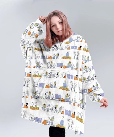 Kid Peanuts Snoopy Halloween Scene Unisex Blanket Hoodie