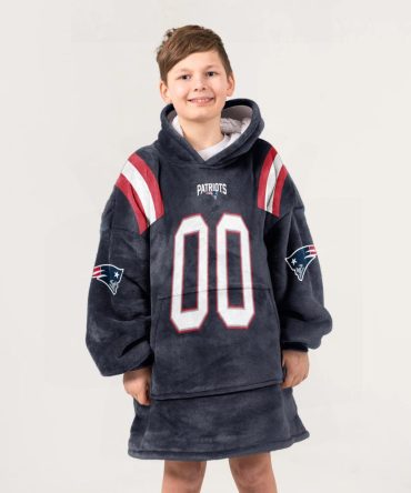 C.G 0 New England Football Unisex Blanket Hoodie