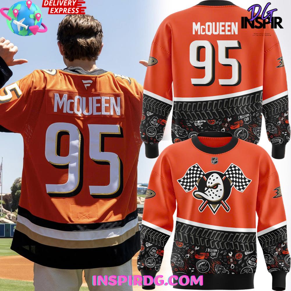 2025 Lightning Mcqueen X Anaheim Ducks Special T-Shirt - Image 3