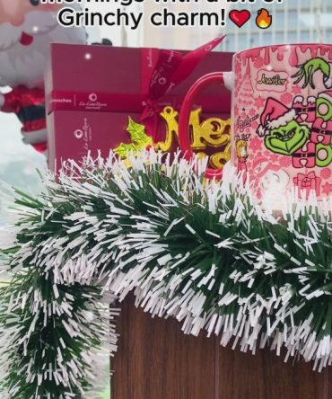 Merry Grinchmas - Personalized Stole Christmas Accent Mug