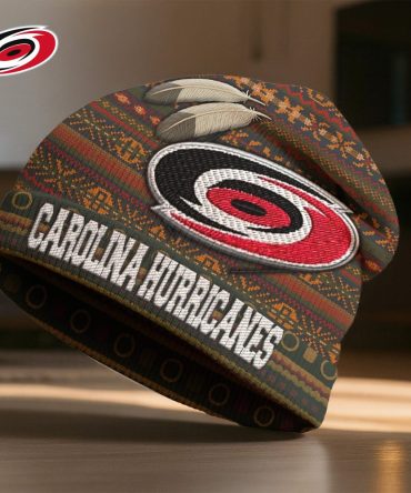 Carolina Hurricanes , Premium Nhl Feathered Beanie Hat