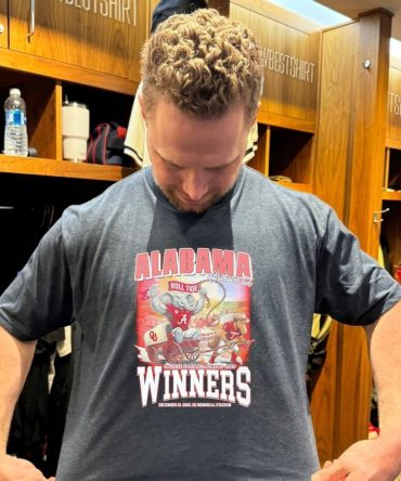 Alabama Crimson Tide 2025 Cfp Winners Beat Oklahoma Sooners Mascot Shirt