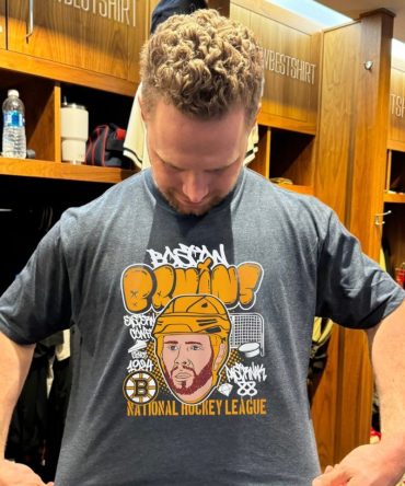 Boston Bruins David Pastrnak Nhl 1924 Player Caricature Shirt