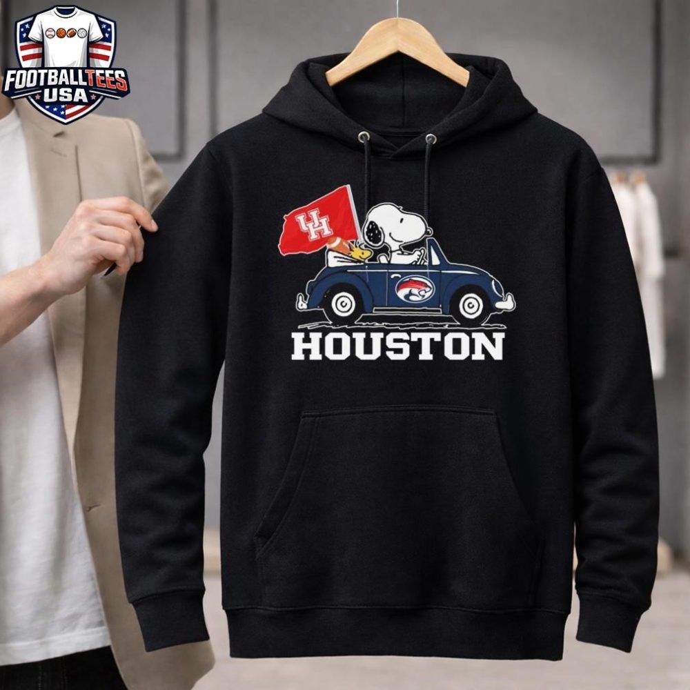 Snoopy And Woodstock Driving Car Houston Cougars Flag Unisex Shirt - Image 3