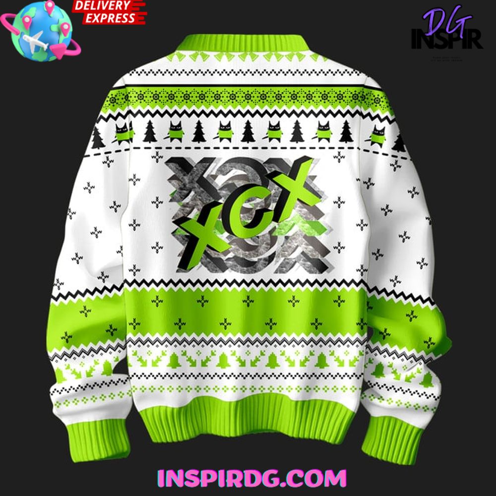 How Charli Xcx Stole The Christmas Special Sweater - Image 3