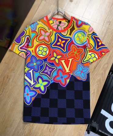 Limited Edition Louis Vuitton LV Unisex T-Shirt Hh02694