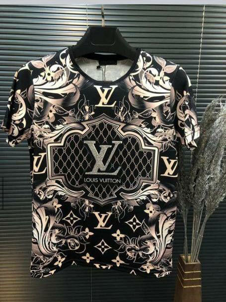 Limited Edition 2025 Louis Vuitton LV Unisex T-Shirt - Dn26210317