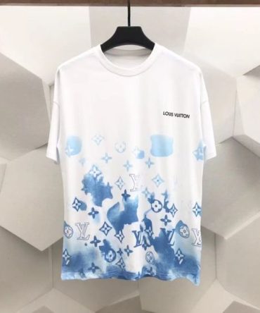 Louis Vuitton Luxury T-Shirt Dn26100500