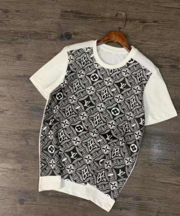 Louis Vuitton Luxury T-Shirt Dn26120618