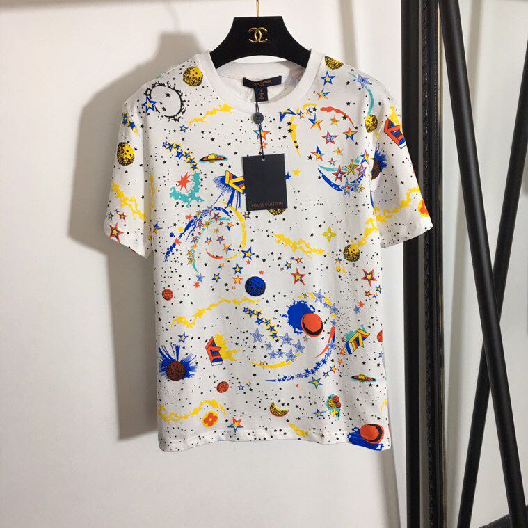 Louis Vuitton Luxury T-Shirt Dn26120617