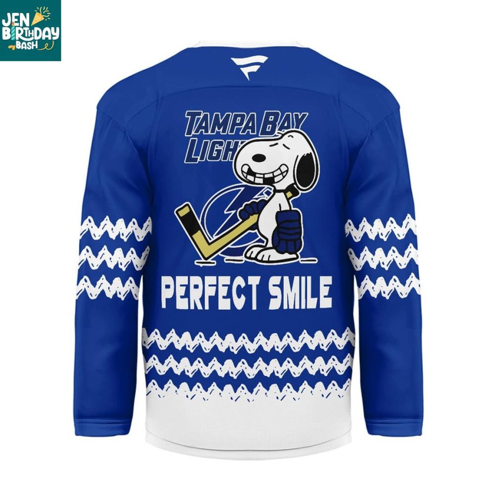 Tampa Bay Lightning Snoopy Peanuts Camps 2026 Personalized Hockey Jersey - Image 2