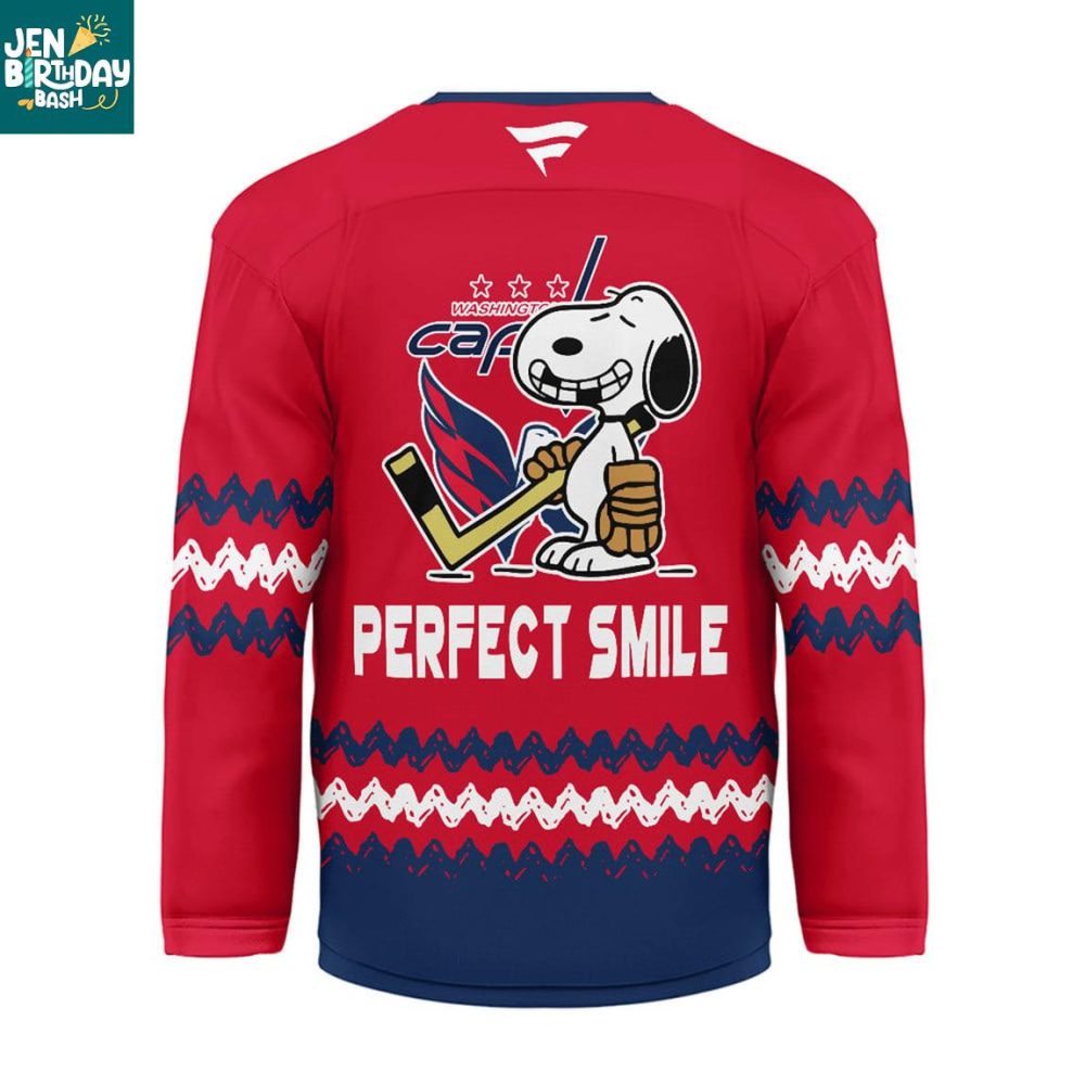 Washington Capitals Snoopy Peanuts Camps 2026 Personalized Hockey Jersey - Image 2