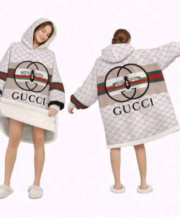 White Classic Design Gucci Blanket Hoodie , Cozy Wearable Blanket Hoodie