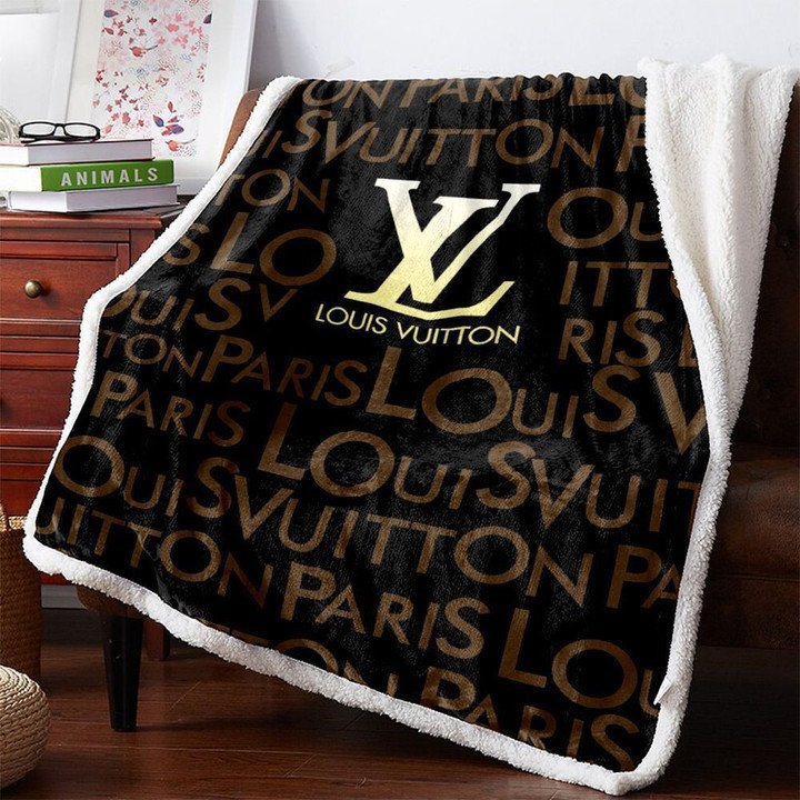 Louis Vuitton Logo Pattern Limited Editition Fleece Blankets 028 - Hearthtops Store