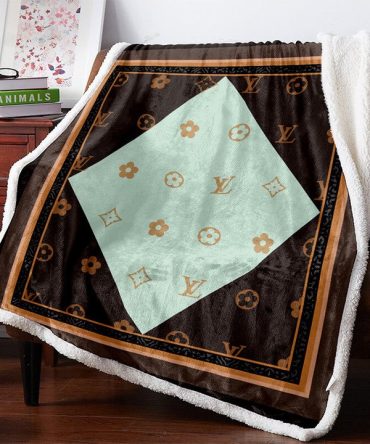 Louis Vuitton Luxury Brand Fleece Blanket 179 - Hearthtops Store