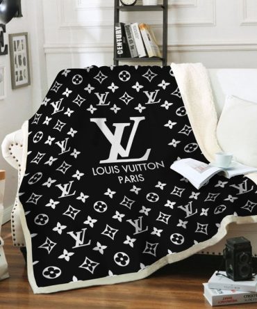 Louis Vuitton Paris Luxury Fleece Blanket Original 4