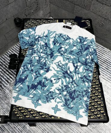 Louis Vuitton Luxury T-Shirt Dn26208686
