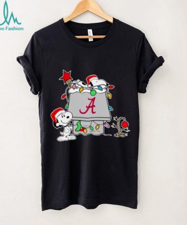 Alabama Crimson Tide Football Snoopy Christmas Holiday 2025 T Shirt