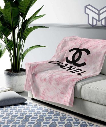 Chanel Pinky Fashion Luxury Brand Premium Blanket Fleece Living Room Luxury Blanket For Home