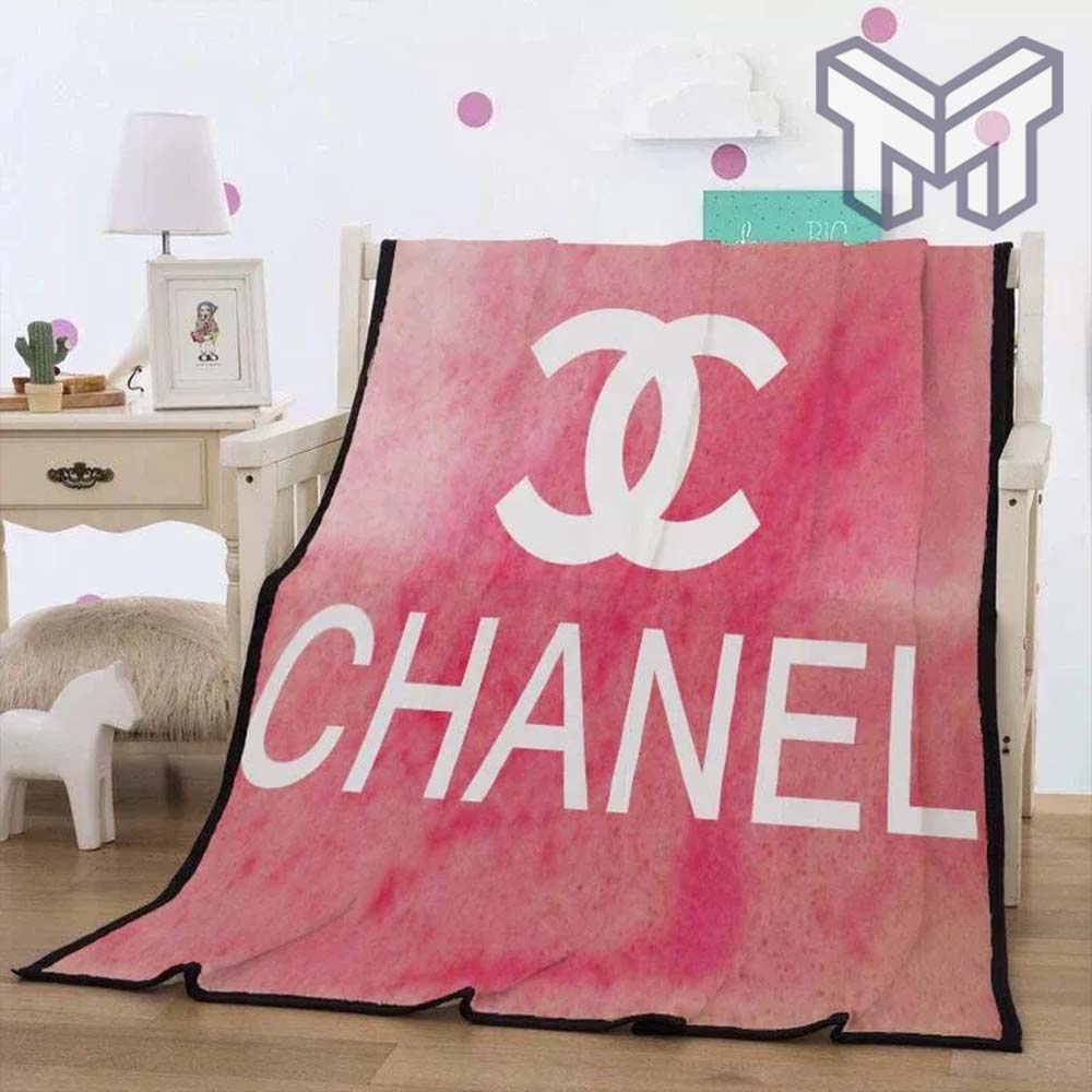 Chanel White Logo Fashion Luxury Brand Fleece Blanket Comfortable Blanket