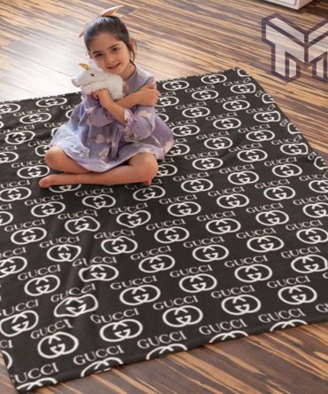 Gucci Black Luxury Brand Hot Logo Premium Blanket Fleece Thin Blanket To Keep Warm