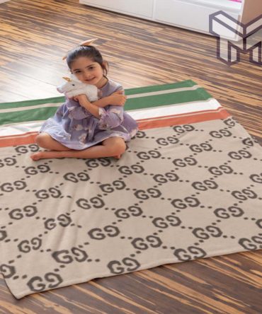 Gucci Light Luxury Brand Logo Premium Blanket Fleece Thin Blanket To Keep Warm