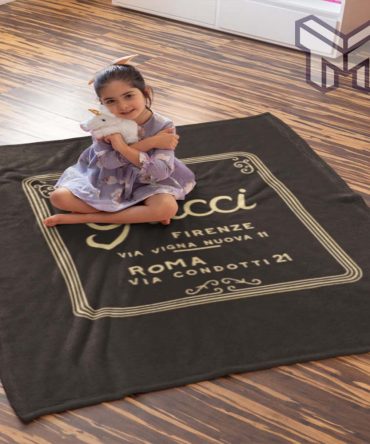 Gucci Roma Luxury Brand Hot Logo Premium Blanket Fleece Thin Blanket To Keep Warm