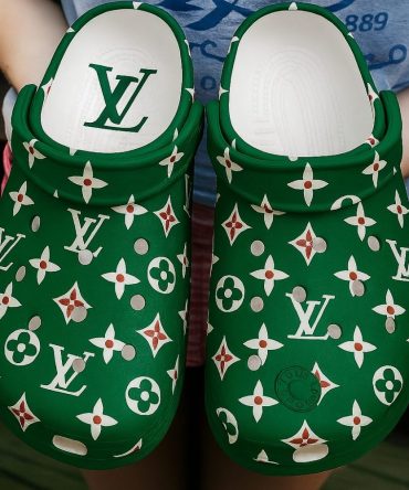Louis Vuitton Lv Crocs Limited Edition Lx-Crlv2025010