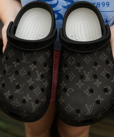 Louis Vuitton Lv Crocs Limited Edition Lx-Crlv2025017