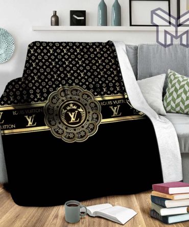Louis Vuitton Golden Logo Pattern Luxury Brand Premium Quilt Blanket Fleece Hot 2023 For Home Decor
