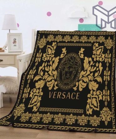 Versace New Logo Fashion Luxury Brand Fleece Blanket Comfortable Blanket