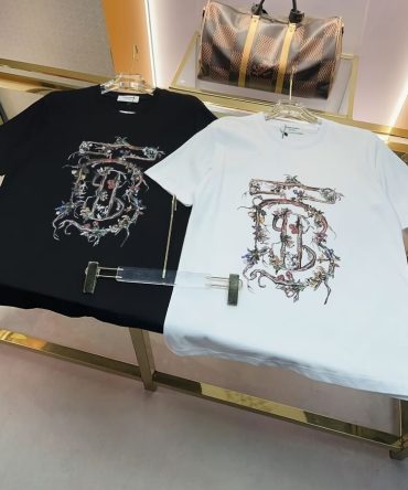 Luxury Brand Burberry T-Shirt Hot Gift Pea345905