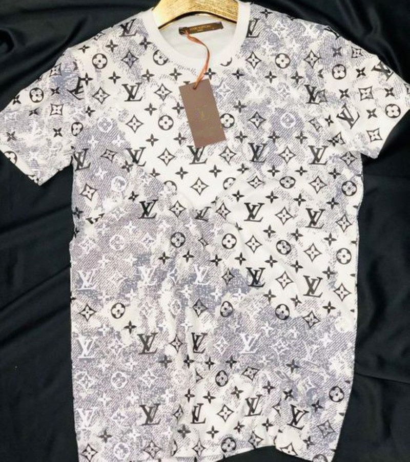 Limited Edition Louis Vuitton Lv Unisex T-Shirt Hot Gift 2024 Pea0303