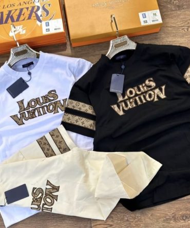 Limited Edition Louis Vuitton Lv Unisex T-Shirt Hot Gift 2024 Pea345902