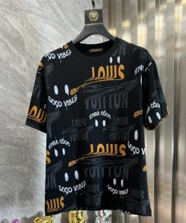 Limited Edition Louis Vuitton Lv Unisex T-Shirt Hot Gift 2024 Pea346071
