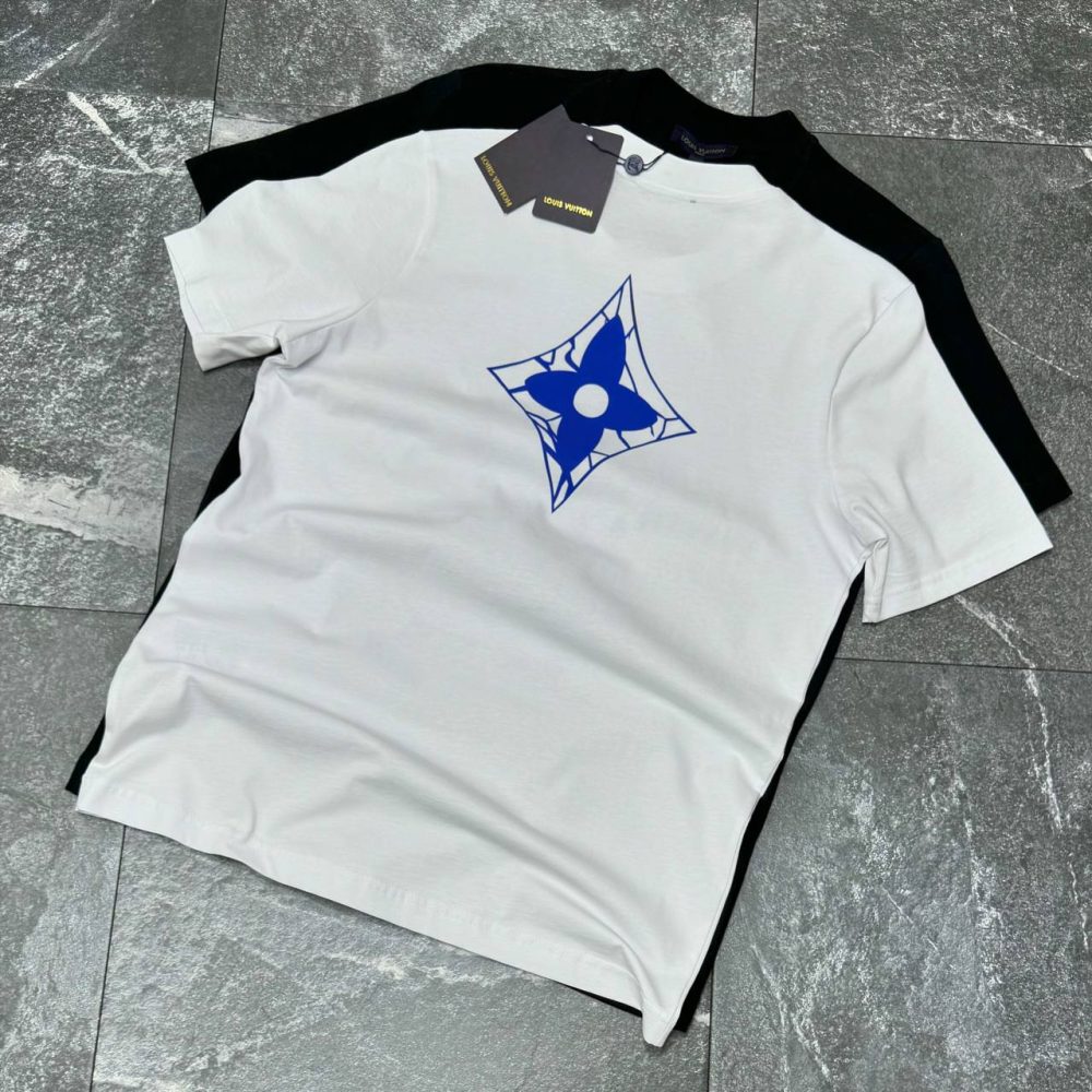 Limited Edition Louis Vuitton Lv Unisex T-Shirt Hot Gift 2024 Pea346178