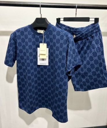 Limited Gucci Unisex T-Shirt Gift Hot  Pea32119