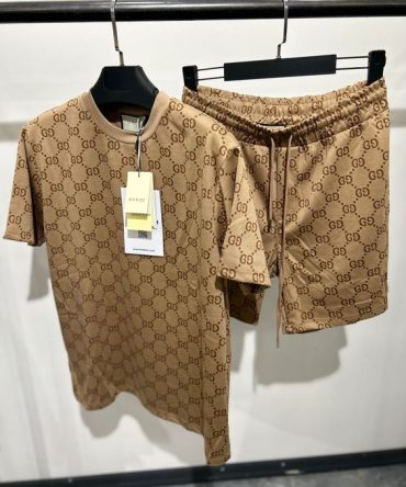 Limited Gucci Unisex T-Shirt Gift Hot  Pea32120