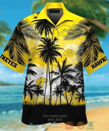Ncaa Iowa Hawkeyes Coconut Tree Gold Trendy Hawaiian Shirt Aloha Shirt