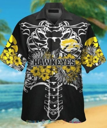 Ncaa Iowa Hawkeyes Gold Flowers Black Hawaiian Shirt